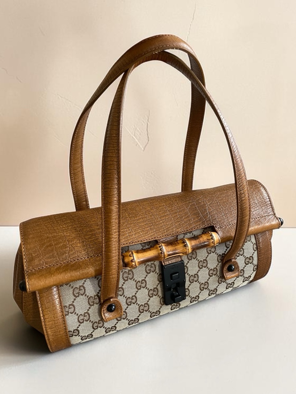 Gucci Vintage Tom Ford Bamboo Canvas Cylinder Satchel Bag - Picture 3 of 15